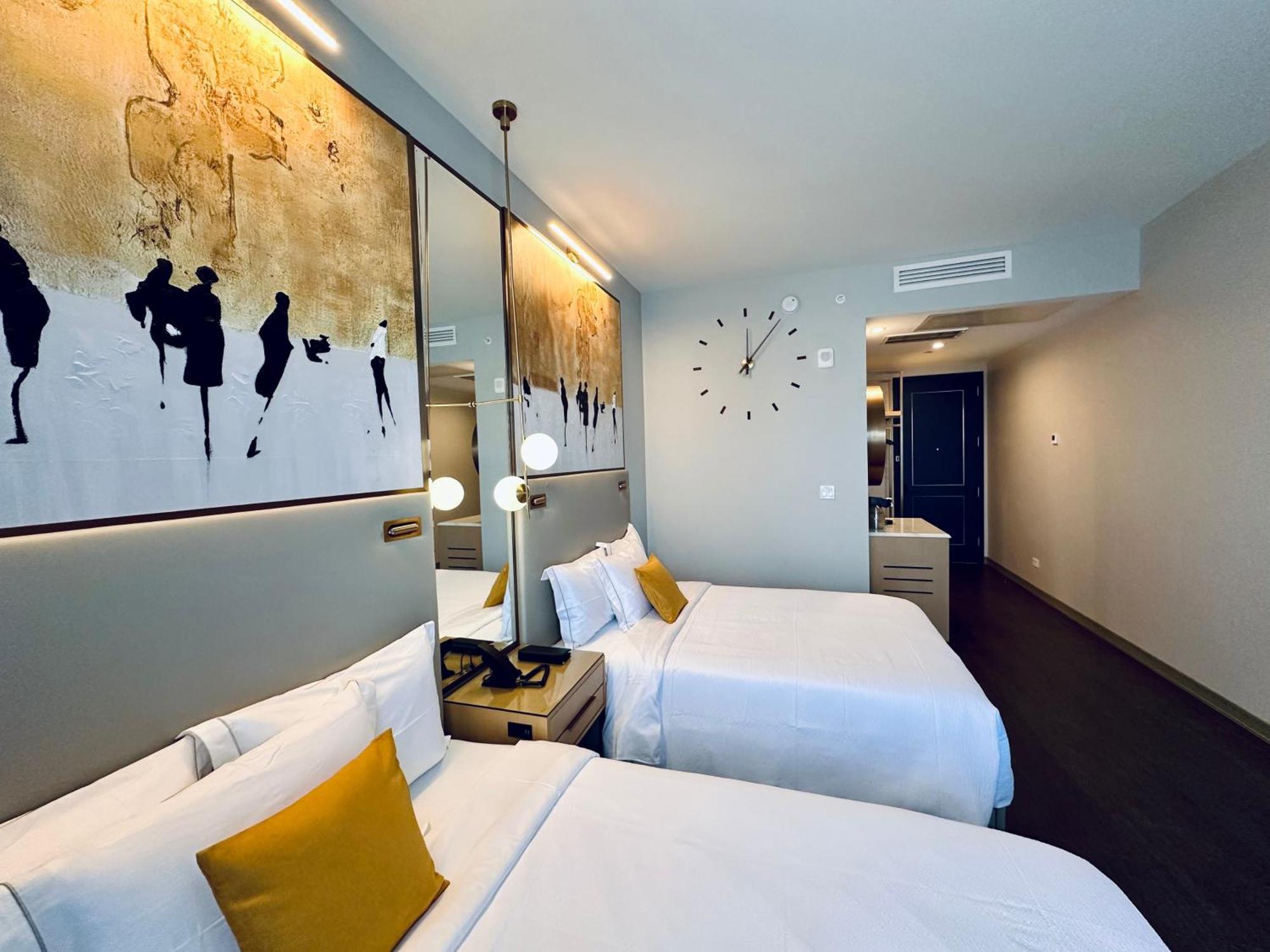 Chez Hotel Арлингтон-Хайтс Экстерьер фото